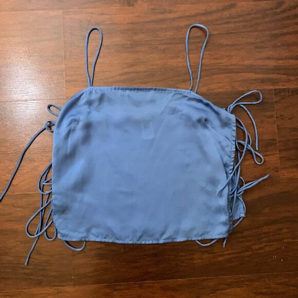 Lulu's Radiate Joy light blue tie up crop tank top size M - Picture 6 of 11